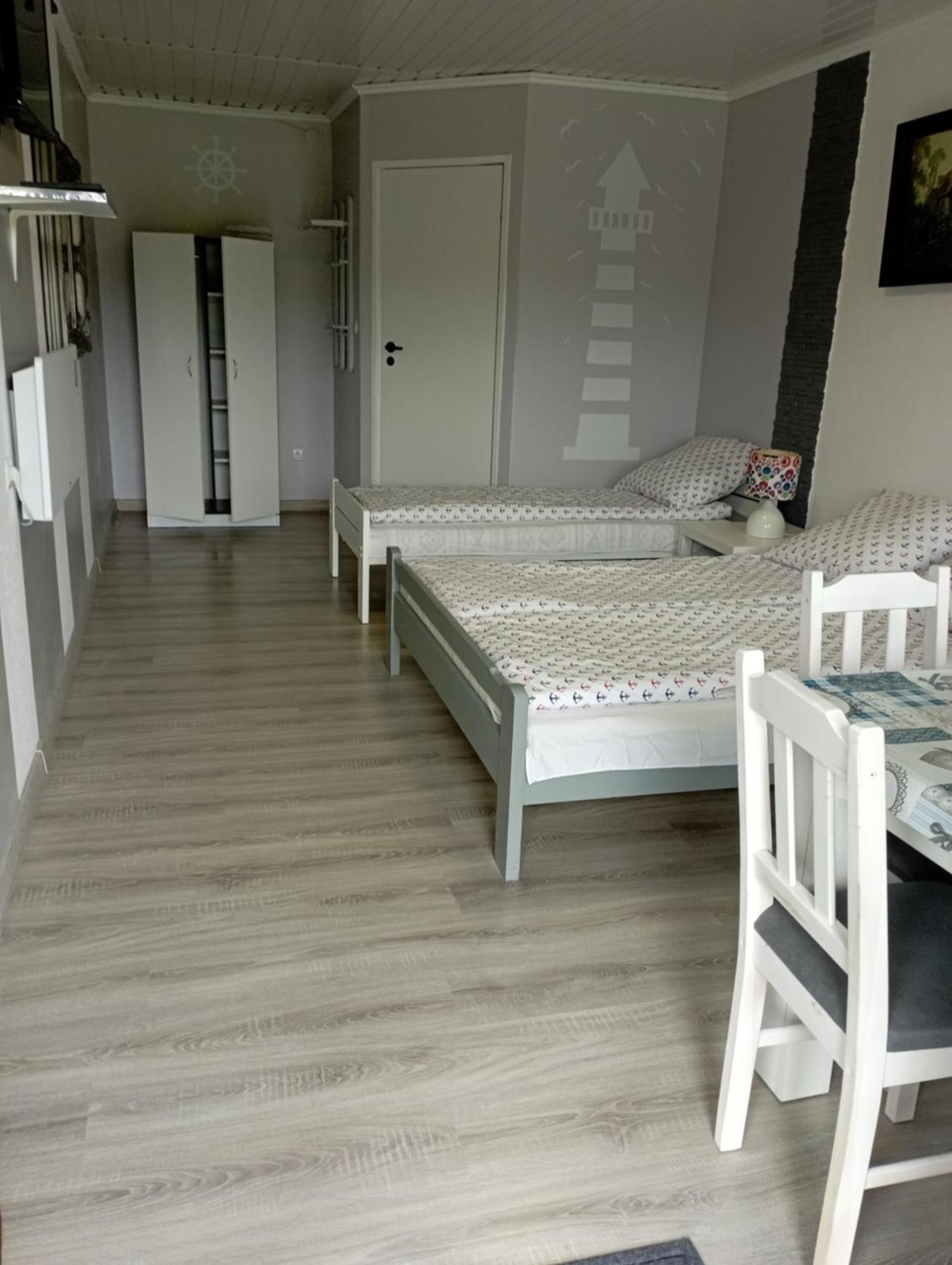 Anrema - Pokoje 21M2 Swarzewo Exteriér fotografie